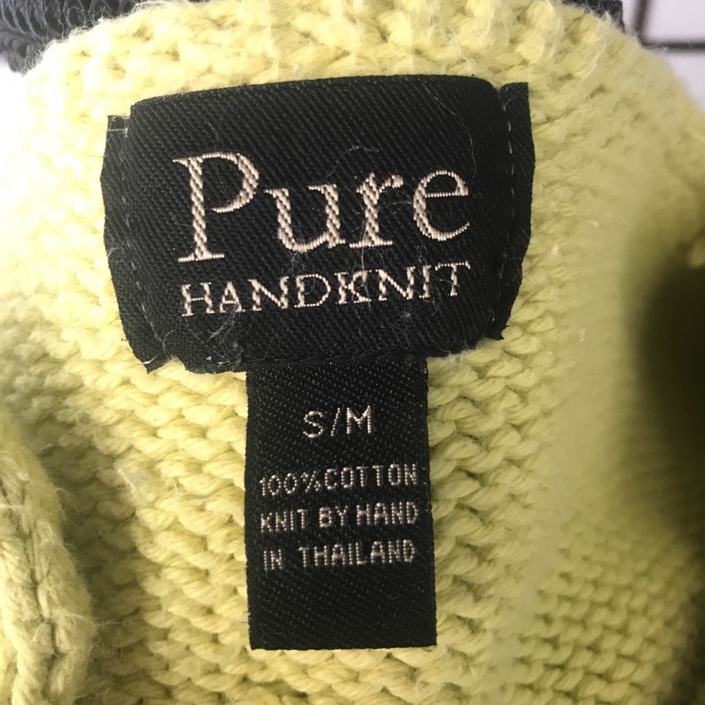 Pure Sweater - Picture 4 of 4